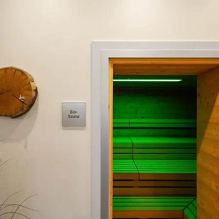 5 Sterne Strandraeuber In - Balkon, Sauna & Ostsee *